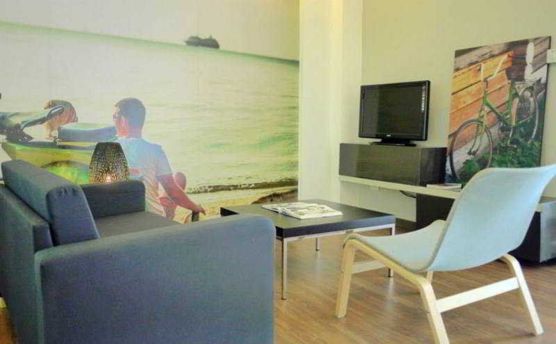 Luxeview Hotel Balabag  Esterno foto