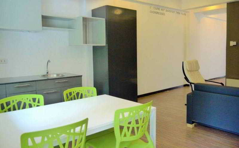 Luxeview Hotel Balabag  Esterno foto