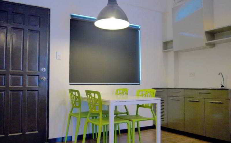 Luxeview Hotel Balabag  Esterno foto